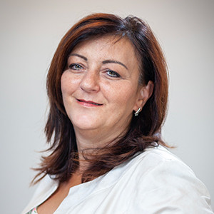 Hana Kozárová