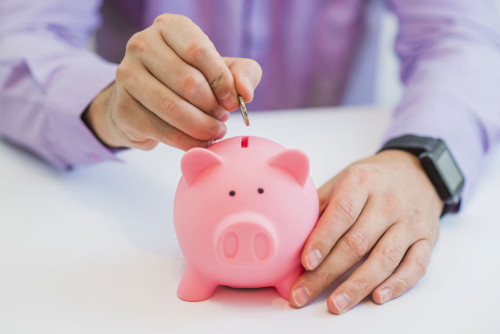 Peníze pod polštářem a další investice "na jistotu"